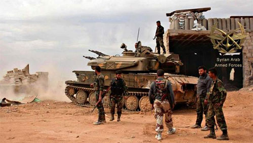El Ejército sirio ataca posiciones de Daesh en el oeste de Al Raqqa
